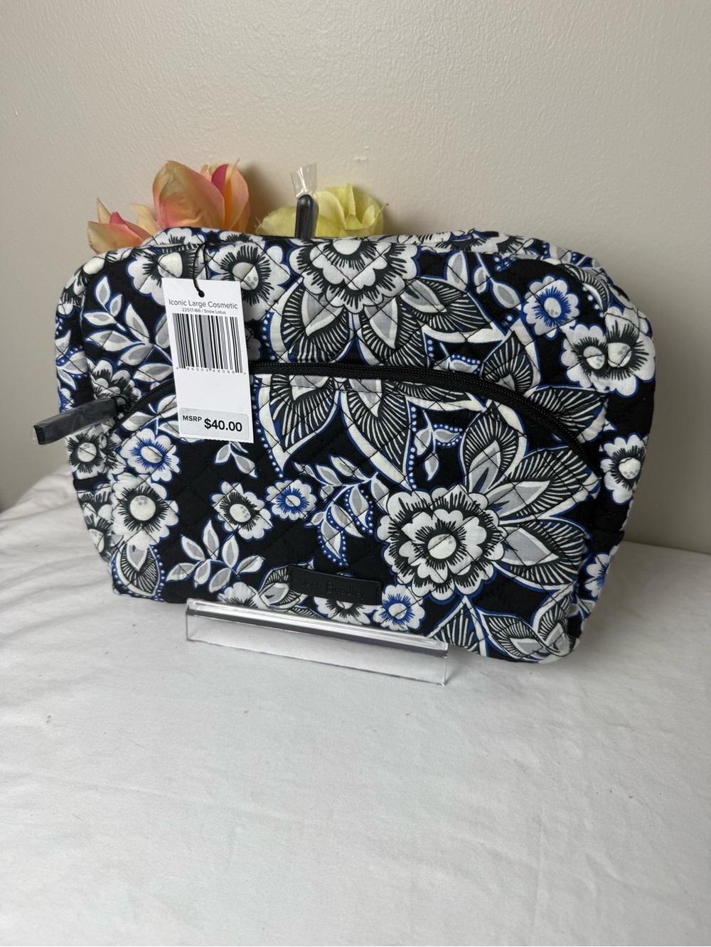 NWT Vera Bradley Snow Lotus Iconic Large Cosmetic Retired Pattern